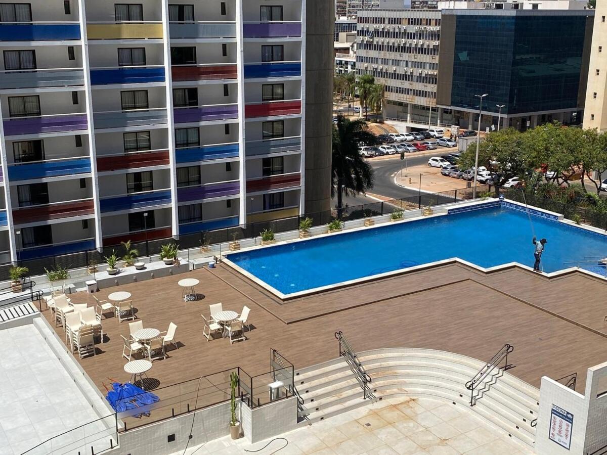 Bonaparte Moderno E Versatil Brasília